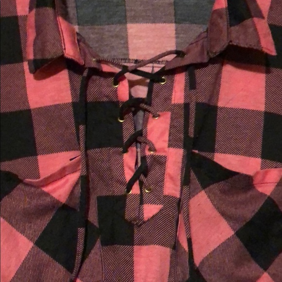 Pink and black checker 3/4 sleeve shirt - Picture 4 of 5